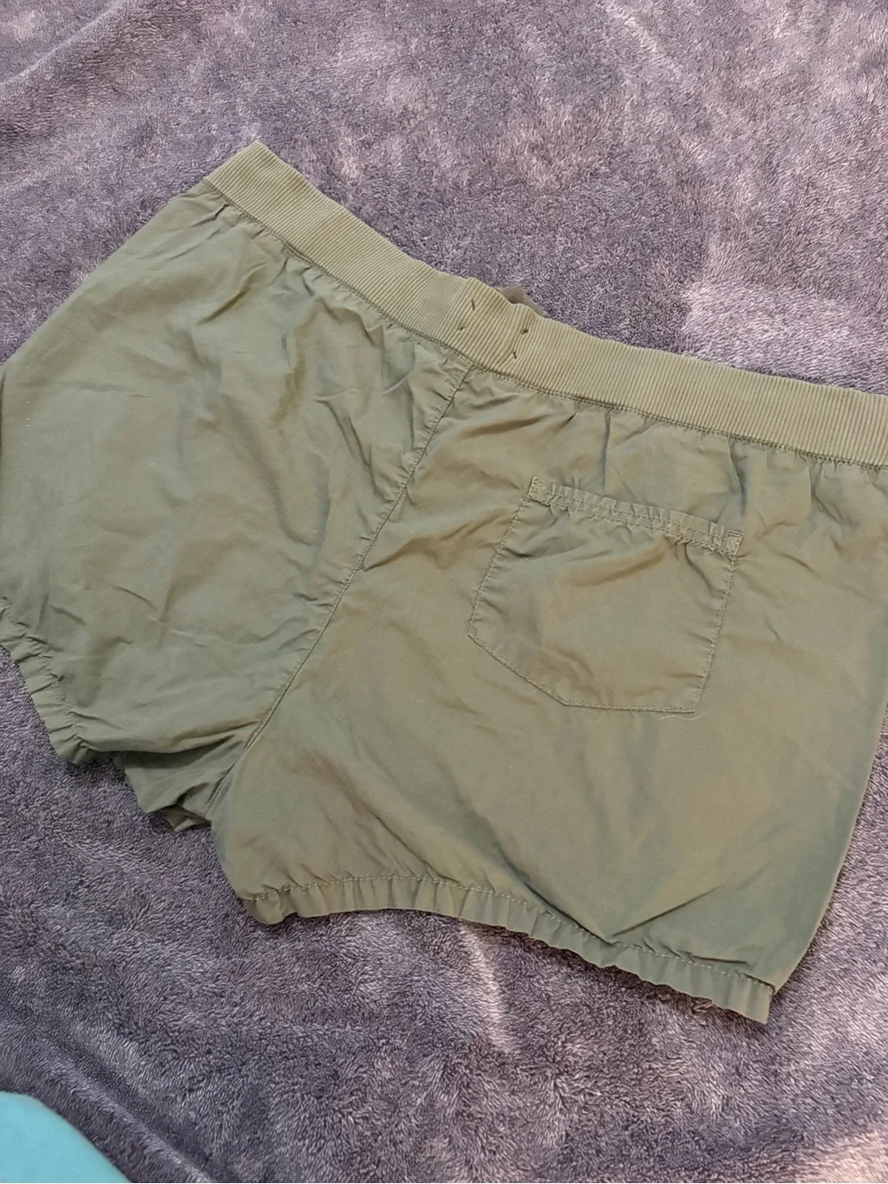 Lou & Grey Olive Green Drawstring Elastic Waist Khaki Utility Shorts sz Large